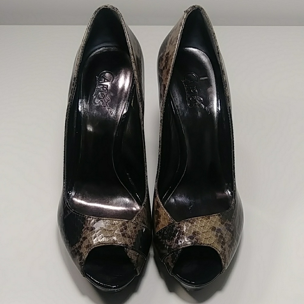 Like New - Carlos Santana Snake Skin Wedge